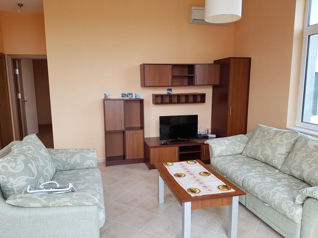 Villa Ketli Apartment Bliznatsi Exteriér fotografie