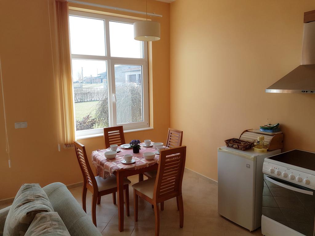 Villa Ketli Apartment Bliznatsi Exteriér fotografie