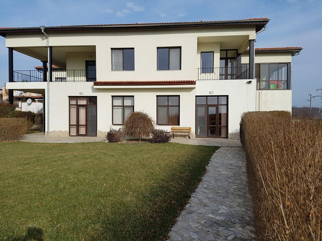 Villa Ketli Apartment Bliznatsi Exteriér fotografie