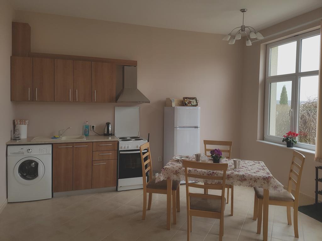 Villa Ketli Apartment Bliznatsi Exteriér fotografie